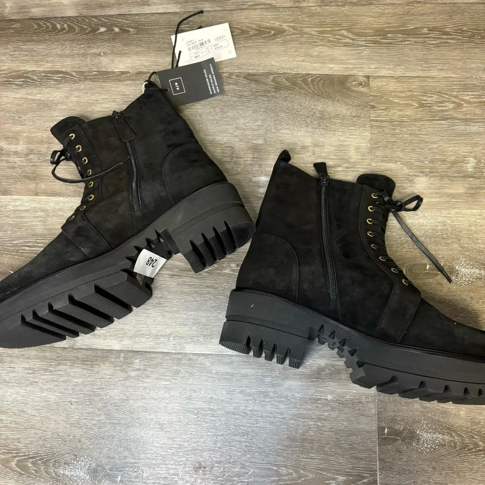 Loriblu | Black Ankle Combat Boots With Gold Buckle Detail Size 41 Made In Italy
